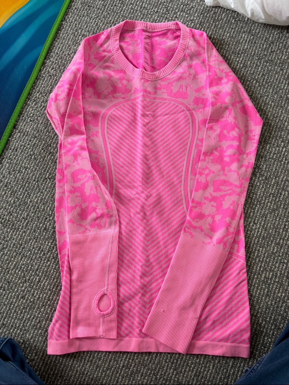 Lululemon top